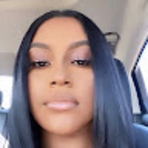 Meet your Posher, Norelle